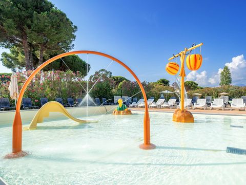 Camping Domaine d'Anghione - Camping Corsica Settentrionale
