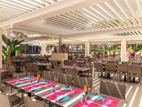 Camping Le Castellas - Camping Hérault