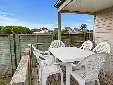 Mobilhome 6 personnes - Classic XL | 2 Ch. | 4/6 Pers. | Terrasse surélevée