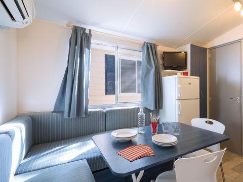 MOBILHOME 6 personnes - BLU ROMANTIC (4 adultes + 2 enfants)