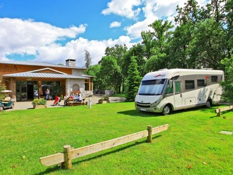 Camping Albirondack Park Lodge And Spa - Camping Tarn - Image N°18