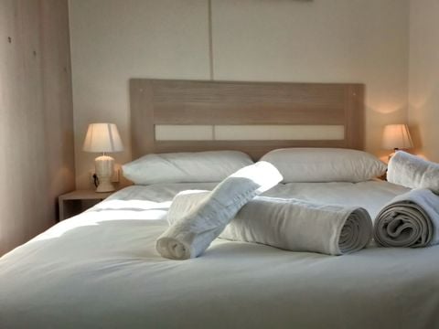 MOBILHOME 4 personnes - LUCKY