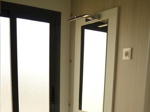 MOBILHOME 4 personnes - NEPAL