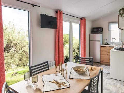 MOBILHOME 4 personnes - CONFORT - TV