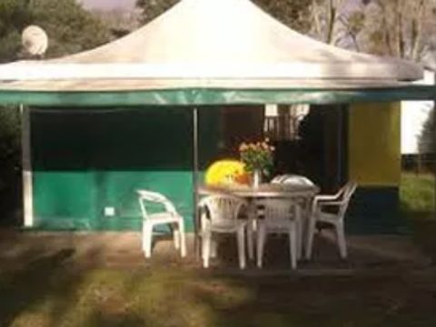 BUNGALOW TOILÉ 4 personnes - Tente Aménagée ECO , sans sanitaires