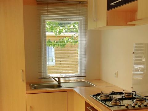 MOBILHOME 6 personnes - Jasmin 2 personnes inclus - possible 2 personnes en supplément auprès du camping