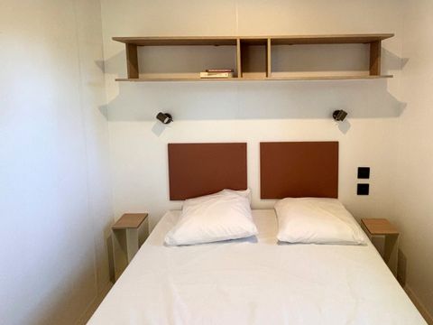 Mobilhome 11 personnes - COTTAGE PREMIUM TRIBU - 5 chambres