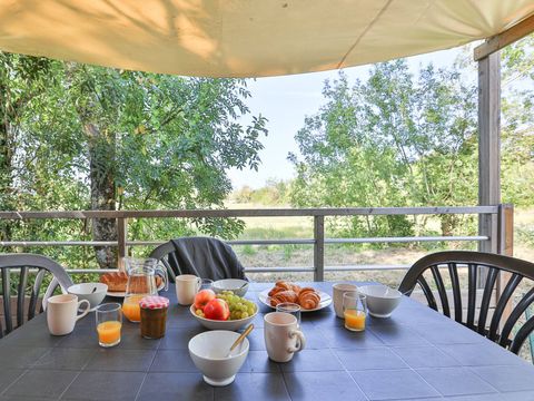 CHALET 4 personnes - Chalet | Comfort | 2 Ch. | 4 Pers. | Terrasse simple | 1 SDB | Clim.