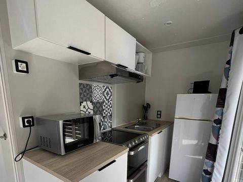 MOBILHOME 6 personnes - Comfort | 3 Ch. | 6 Pers. | Terrasse surélevée | TV