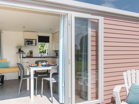 MOBILHOME 10 personnes - LA PAILLOTE