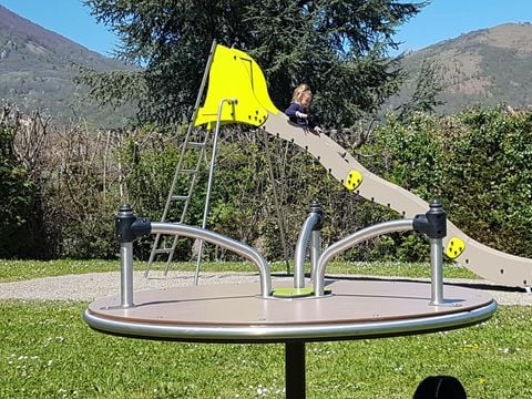 Camping du Lac - Camping Hautes-Pyrénées