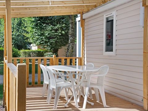 MOBILHOME 5 personnes - Classic | 2 Ch. | 5 Pers. | Terrasse surélevée non couverte | 1 SDB | Clim.
