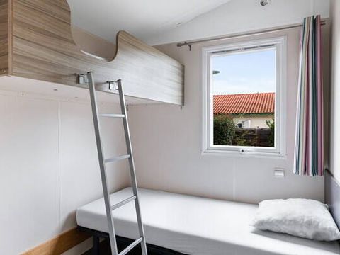 MOBILHOME 4 personnes - Mobil-home PMR | Comfort | 2 Ch. | 4 Pers. | Terrasse surélevée | Clim.