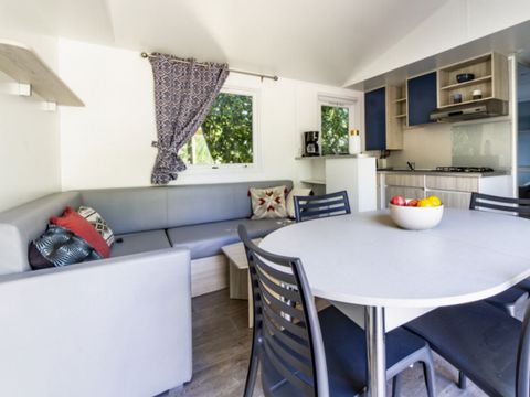 Mobilhome 7 personnes - CONFORT - 3 chambres avec climatisation +TV