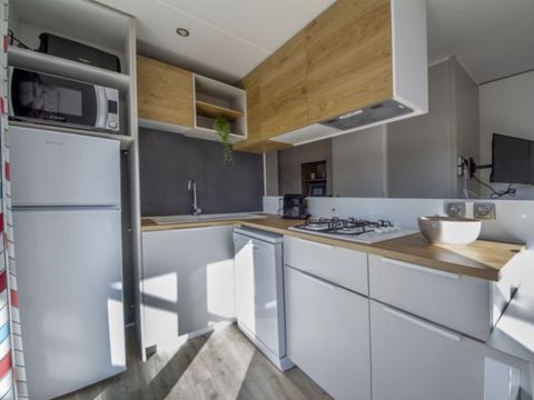 MOBILHOME 7 personnes - PREMIUM - 3 chambres avec climatisation +TV+ Plancha à gaz + 2 SDB 