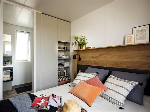 Mobilhome 7 personnes - PREMIUM - 3 chambres avec climatisation +TV+ Plancha à gaz - 2 salles de bain