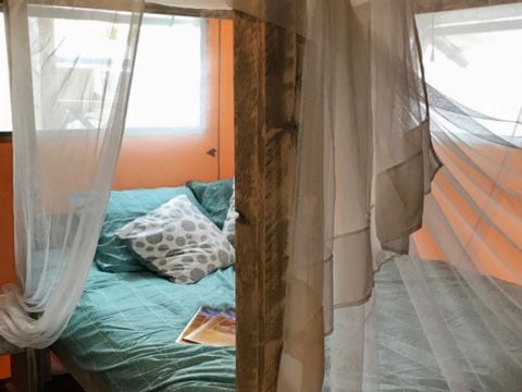Tente en toile et en bois 4 personnes - SAFARI - 2 chambres