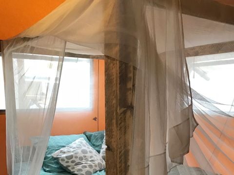Tente en toile et en bois 4 personnes - SAFARI - 2 chambres
