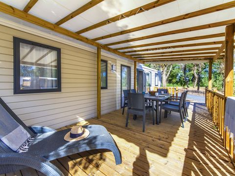 MOBILHOME 8 personnes - CONFORT - 4 chambres avec climatisation +TV+ 2 SDB 