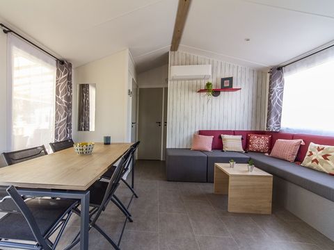 MOBILHOME 8 personnes - CONFORT - 4 chambres avec climatisation +TV+ 2 SDB 