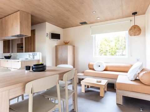 Mobilhome 7 personnes - PREMIUM PLUS - 3 chambres avec climatisation +TV+ Plancha à gaz - 2 salles de bain