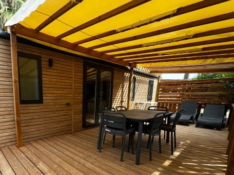 Mobilhome 8 personnes - PREMIUM - 3 chambres avec climatisation +TV+ Plancha à gaz + 2 SDB - 2026