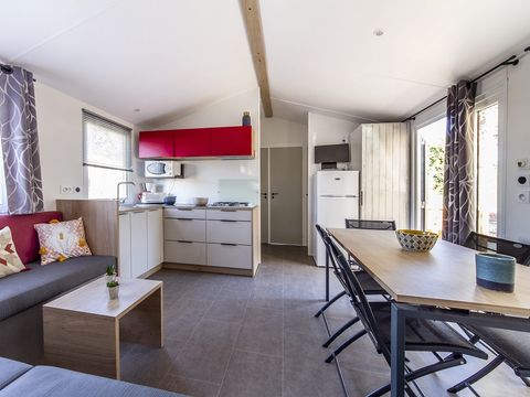 Mobilhome 8 personnes - CONFORT - 4 chambres avec climatisation +TV+ - 2 salles de bain