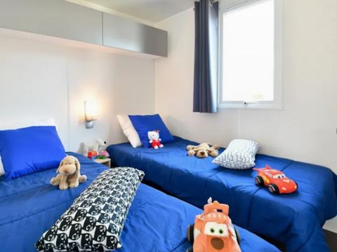 MOBILHOME 6 personnes - Mobil home Pyrénées 2 chambres Dimanche, climatisation et TV