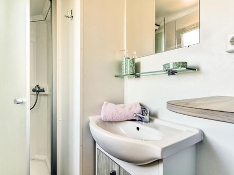 MOBILHOME 6 personnes - Pyrénées 3 Pièces 4/6 Personnes Climatisé + TV