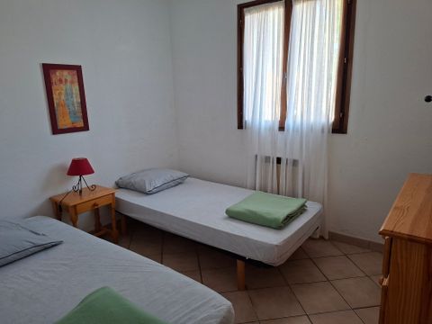 VILLA 6 personnes - Villa des Chênes