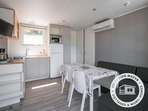 MOBILHOME 4 personnes - Confort 3 Pièces 4 Personnes Climatisé + TV