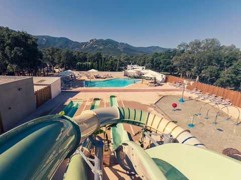 Camping FLOWER  Les Chênes Rouges - Camping Pyrenees-Orientales - Image N°3