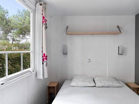 MOBILHOME 6 personnes - Comfort | 2 Ch. | 4/6 Pers. | Terrasse simple | Clim. MOBILHOME 6 personnes - Comfort | 2 Ch. | 4/6 Pers. | Terrasse simple | Clim.