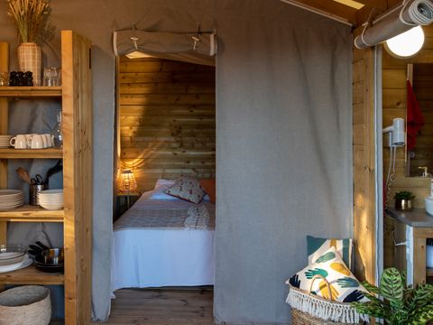 TENTE TOILE ET BOIS 5 personnes - Lodge Kamari CLASSIC Climatisé