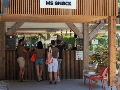 Camping Club Le Littoral 5* - MS VACANCES - Camping Pyrénées-Orientales