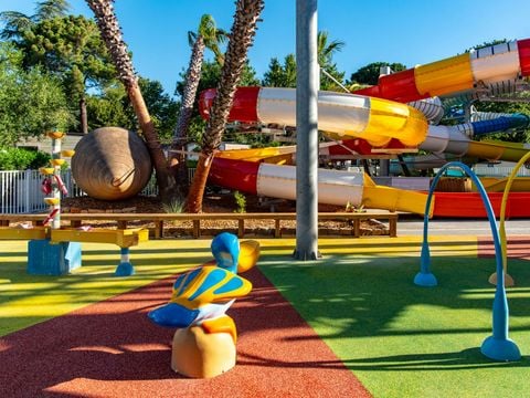 Camping Club Le Littoral 5* - MS VACANCES - Camping Pyrénées-Orientales