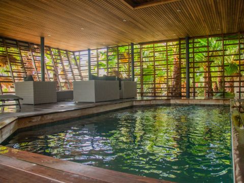 Tour Opérateur sur camping 5* à Port Grimaud - Camping Var