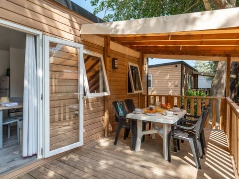 MOBILHOME 6 personnes - Premium Exclusive | 3 Ch. | 6 Pers. | Terrasse surélevée | Clim. | TV