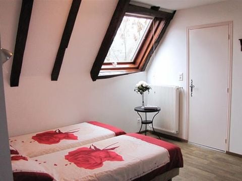 CHAMBRE 4 personnes - FAMILIALE