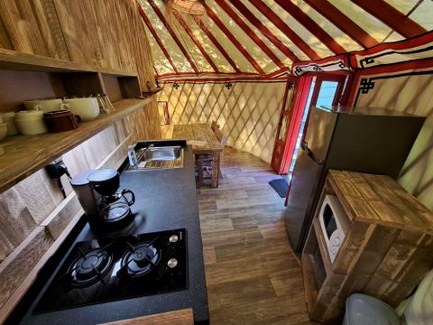 HÉBERGEMENT INSOLITE 5 personnes - Yourte WOOD 5 personnes
