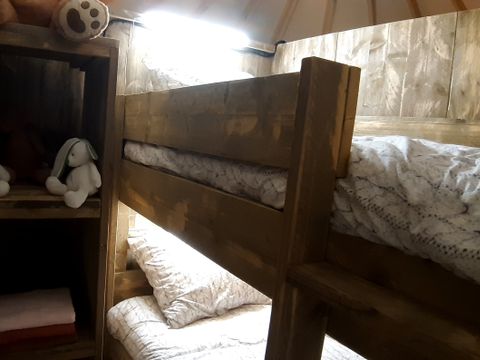 HÉBERGEMENT INSOLITE 5 personnes - Yourte WOOD 5 personnes