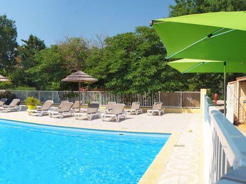 Camping l'Arlésienne - Camping Bouches-du-Rhone