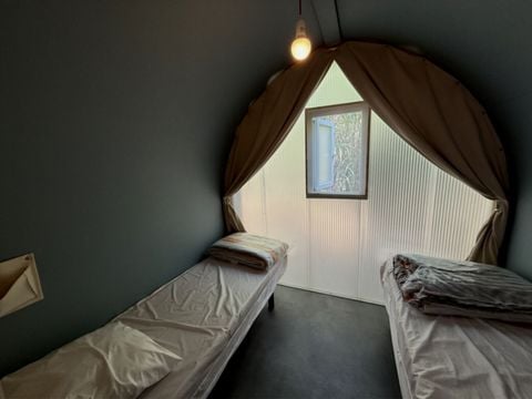 BUNGALOW TOILÉ 4 personnes - COCO SWEET 4 personnes - 2 chambres, sans sanitaires, non climatisé