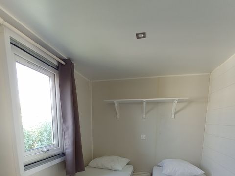 Mobilhome 4 personnes - Economique, 2ch avec climatisation