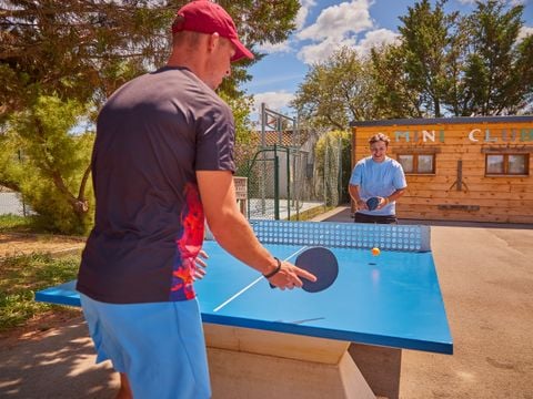 Camping Crin Blanc - Camping Bouches-du-Rhône