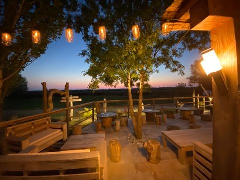 Camping Crin Blanc - Camping Bouches-du-Rhône