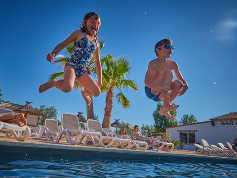 Camping Crin Blanc - Camping Bouches-du-Rhone