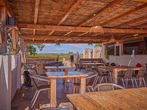 Camping Crin Blanc - Camping Bouches-du-Rhône