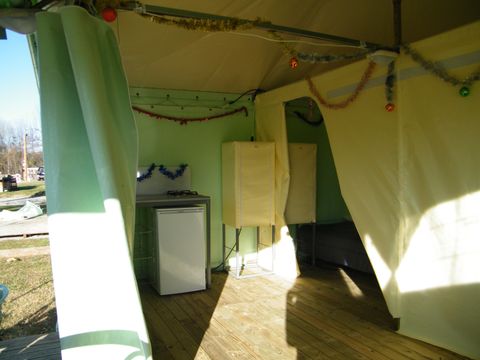 BUNGALOW TOILÉ 6 personnes - CYRUS sans sanitaires