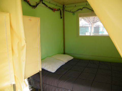 BUNGALOW TOILÉ 6 personnes - CYRUS sans sanitaires